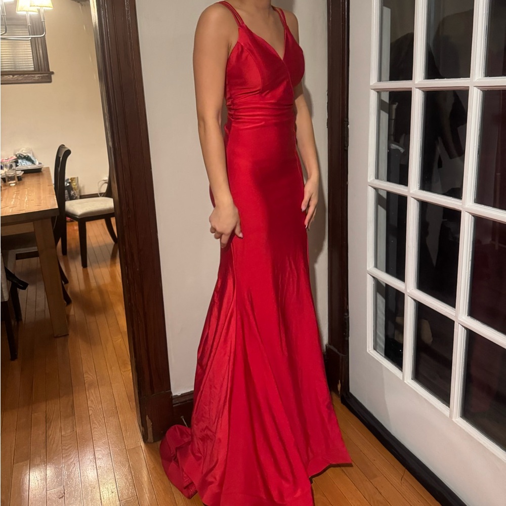 Jessica Ángel Scarlet Red Elegance Mermaid slit  Dress